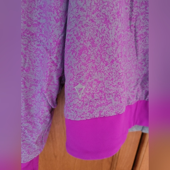 Ivivva - Jacket Sz 10 - Picture 5 of 5